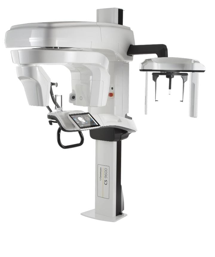 Tomógrafo dental Carestream CS 9600